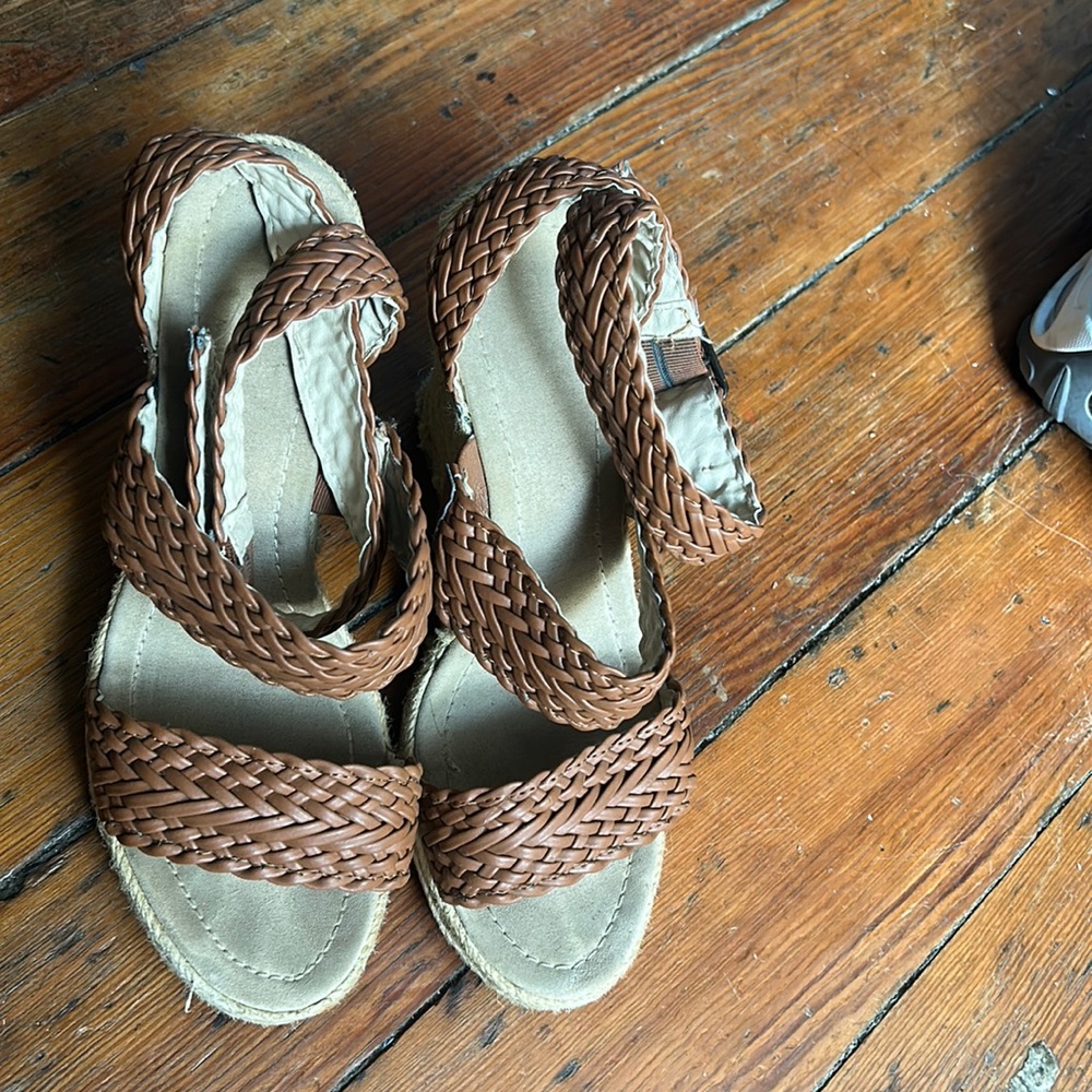 Hardly worn wedges.